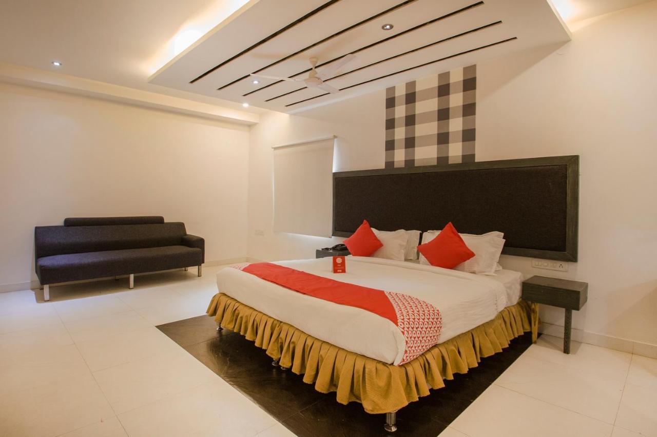 OYO 10139 Hotel Palak Residency Hyderabad Exterior foto