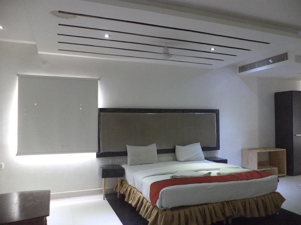 OYO 10139 Hotel Palak Residency Hyderabad Exterior foto