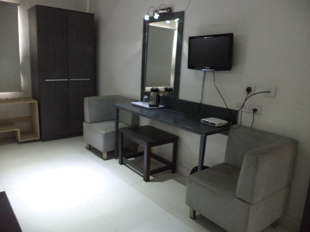 OYO 10139 Hotel Palak Residency Hyderabad Exterior foto