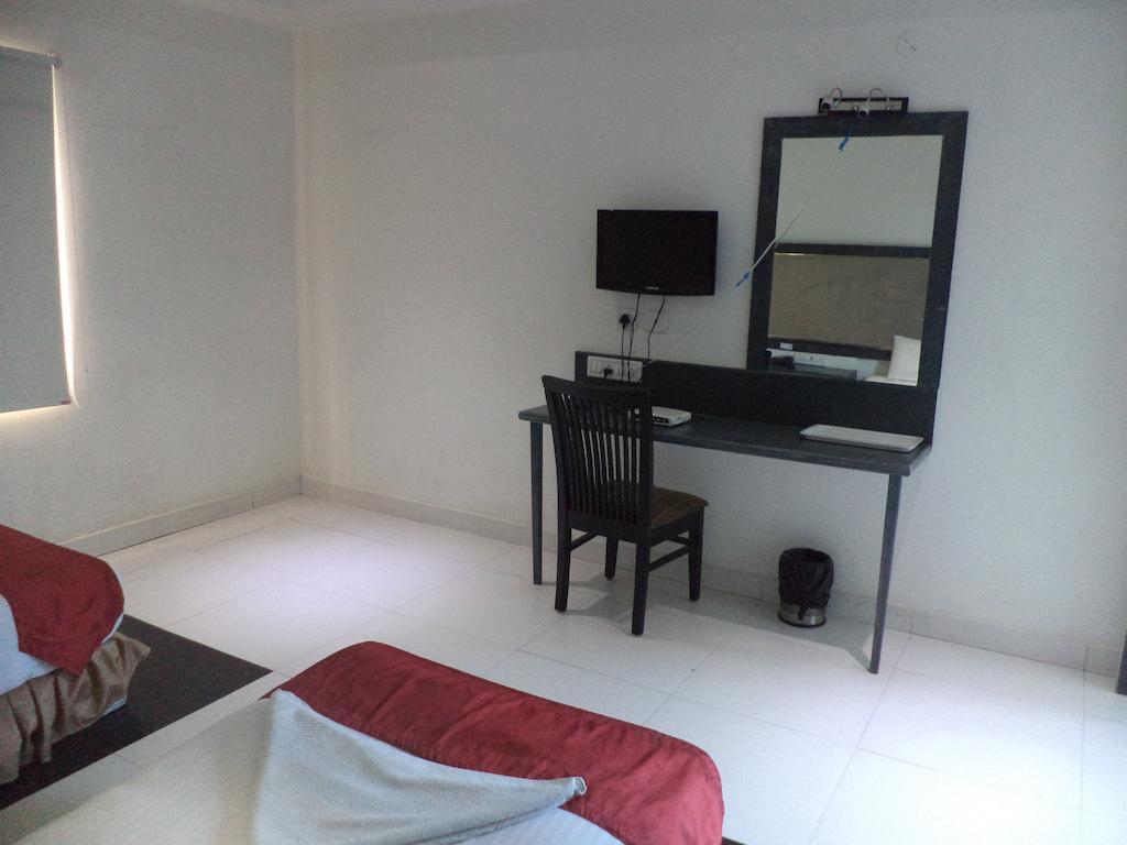 OYO 10139 Hotel Palak Residency Hyderabad Exterior foto
